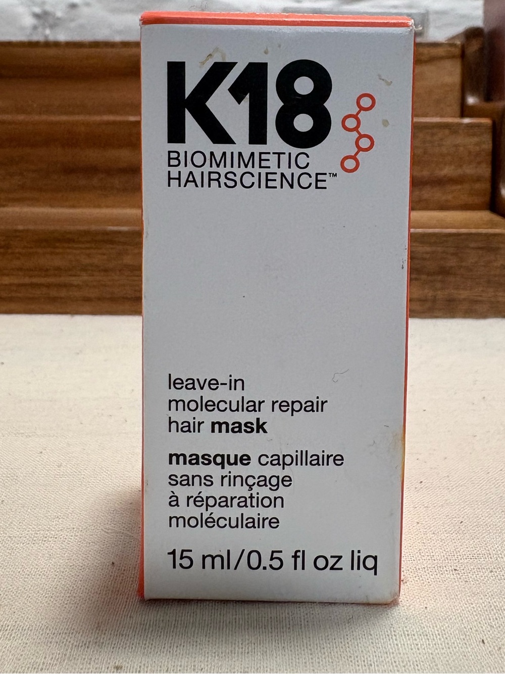 leave-in molecular repair hair mask - Picture 2 of 3